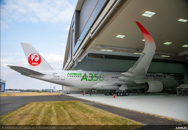 JALのエアバスA350-900型機3号機、塗装完了 「エコのグリーン」塗装