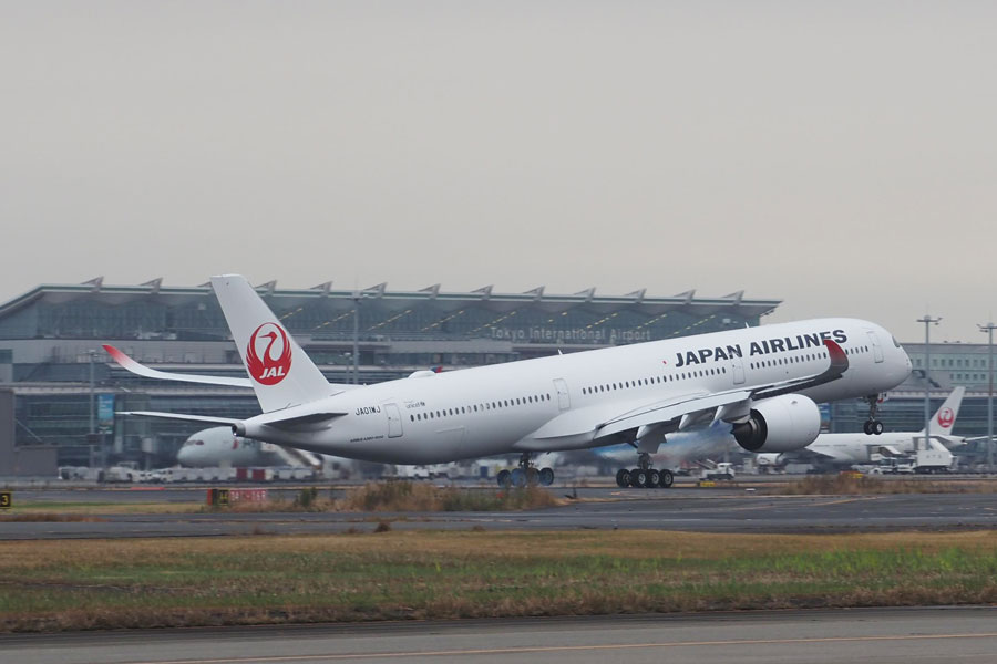 JALのエアバスA350-1000型機初号機、羽田空港に到着 - TRAICY