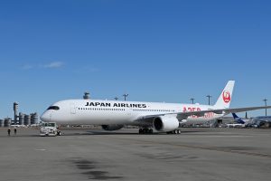 日本航空 JAL/JL A350-1000 JA01WJ