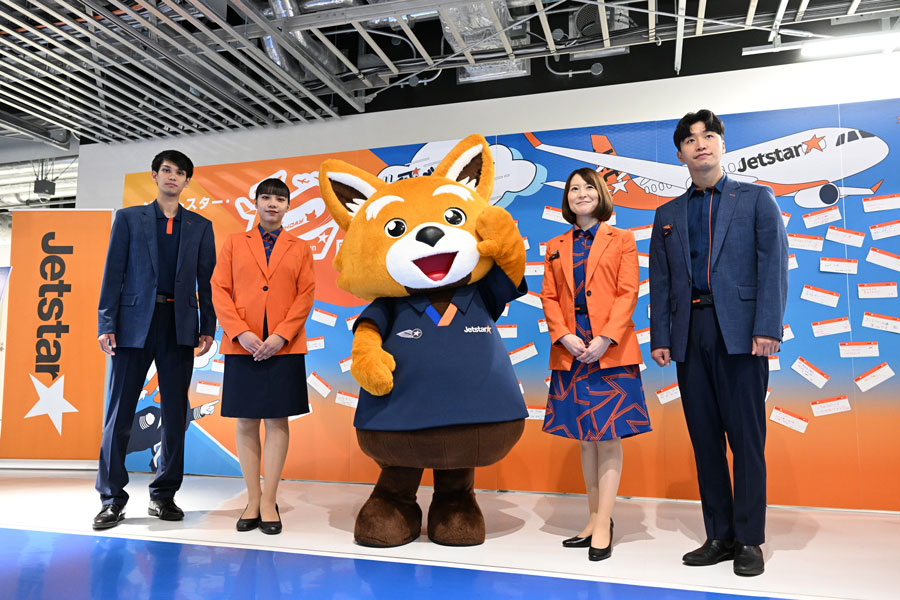 Jetstar Japan Unveils New Uniforms for the First Time in 20 Years