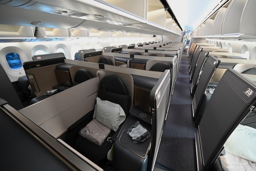 Korean Air Introduces the Latest Boeing 787-10 Aircraft with Private Suites in Business Class on Tokyo/Narita Route