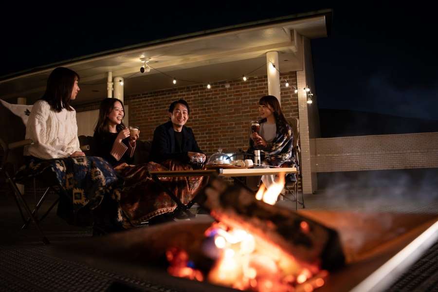 Grand Prince Hotel New Takanawa Opens Rooftop Lounge YURAGI for Campfire Experience, from October 11 to November 30