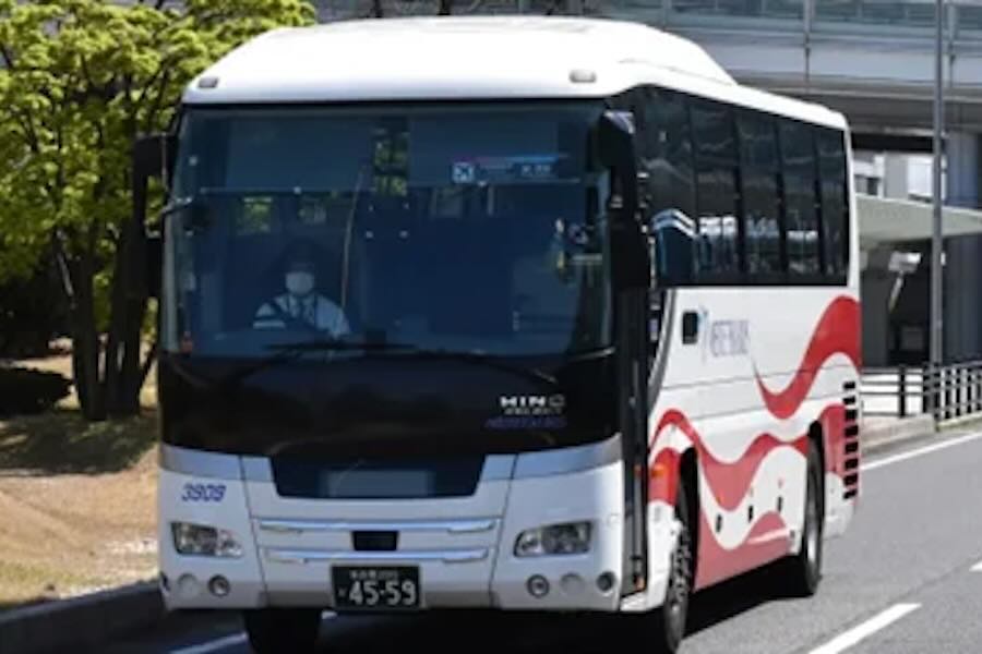 Meitetsu Bus Initiates Boarding Service with Touch Payment on ‘Centrair Limousine’, Also Launches a Demonstration Operation of a Completely Cashless Bus