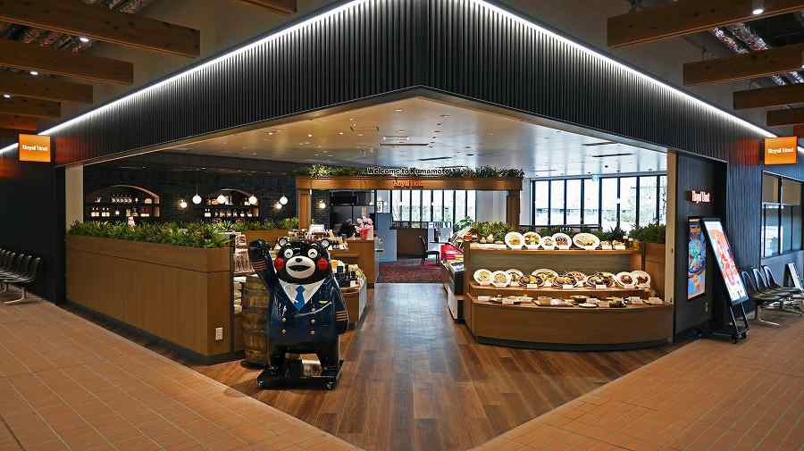 Royal Host Kumamoto Airport Store Opens on October 4, Featuring Kumamon Packaged Sweet Potato