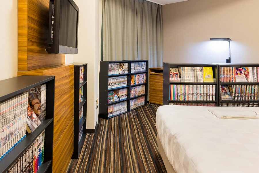 Kichijoji Tokyu REI Hotel Offers a Luxurious Stay with 1,000 Manga Books in a Single Room