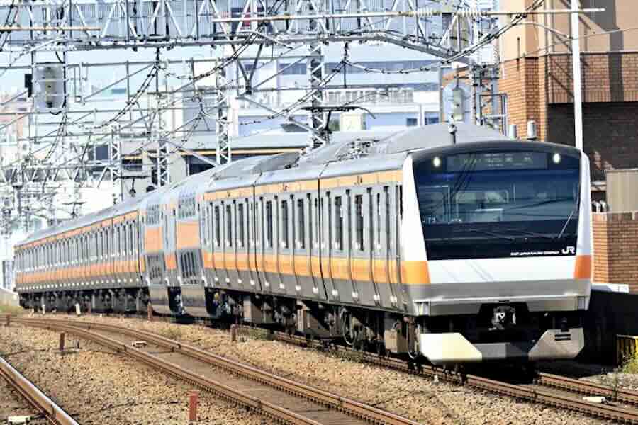 JR東日本　E233系電車