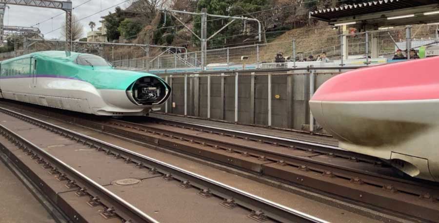 JR East Suspends Coupled Shinkansen Operations Until Measures are Complete